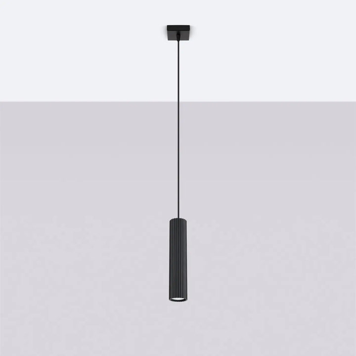 Suspension Luminaire noir éteinte, vue rapprochée