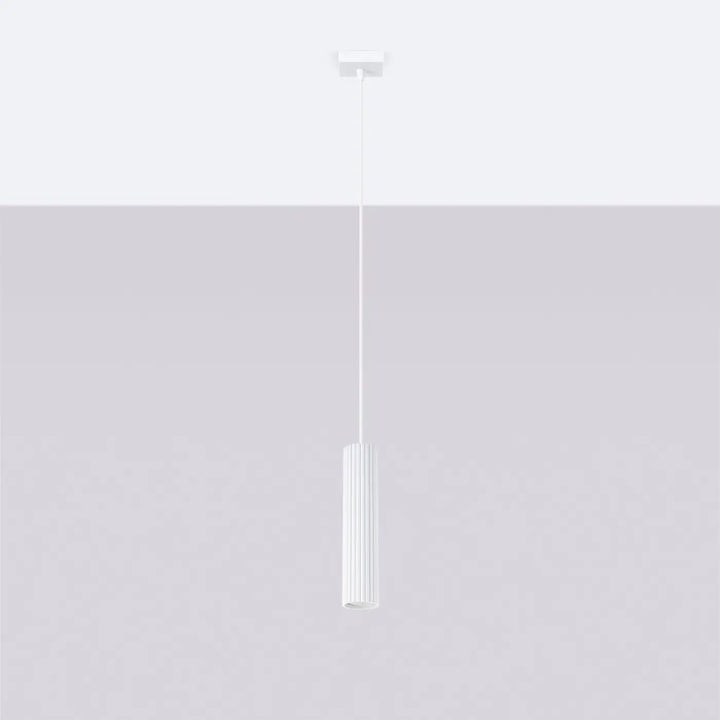 Suspension Luminaire blanc éteinte, vue rapprochée