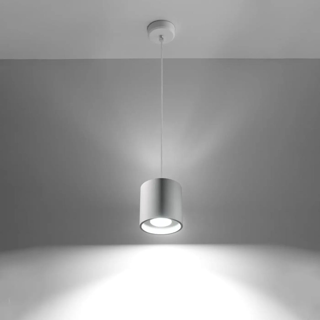 Suspension Orbis blanche à cylindre en aluminium, allumée