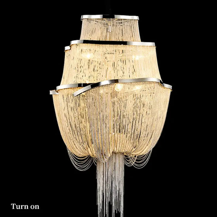 Suspension design chaînes luxe grand format style