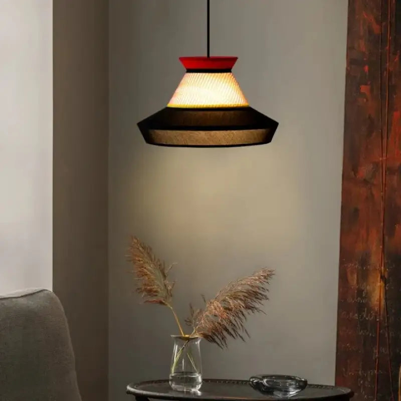 Suspension contemporaine en tissu et métal style chic