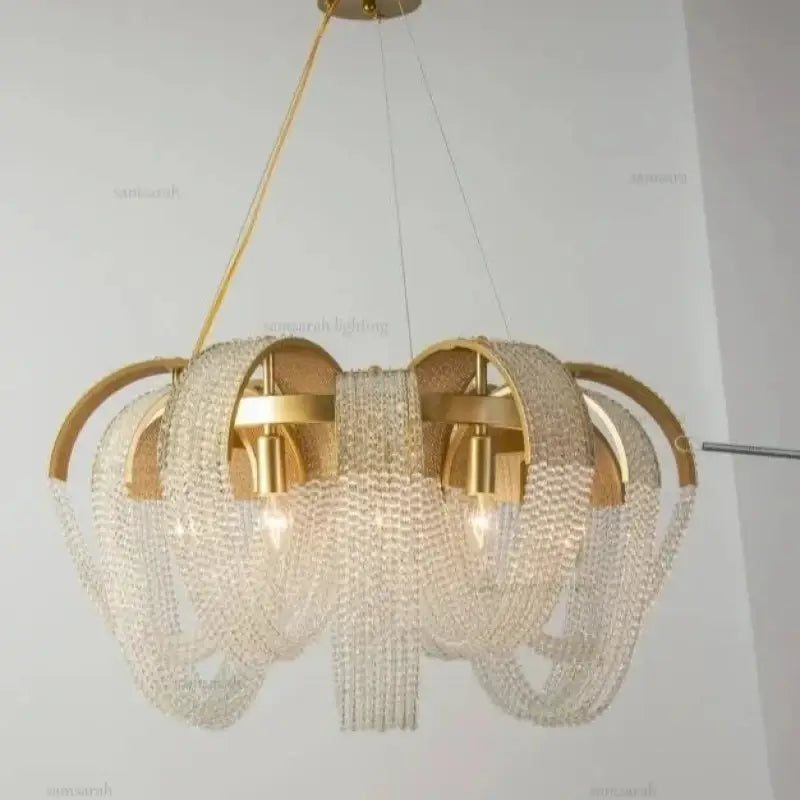 Suspension Design Moderne Cristal En Boucles Dorées Luxe