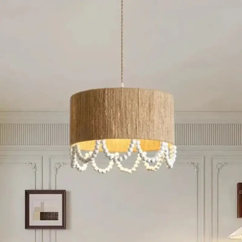 Suspension design naturelle en chanvre et perles en bois