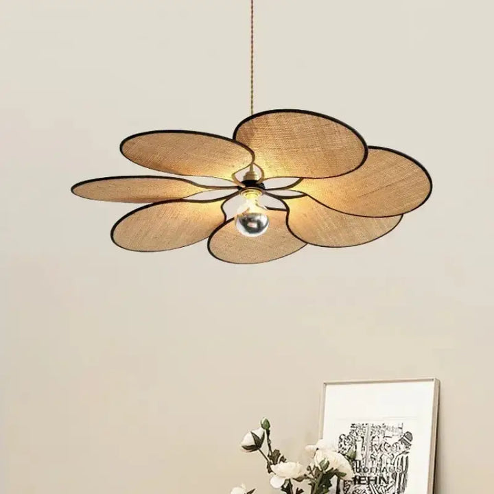 Suspension en paille tressée forme florale style bohème