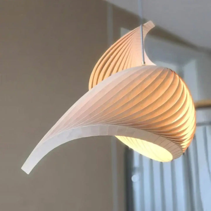 Suspension Design Spirale Jaune Moderne et Élégante

