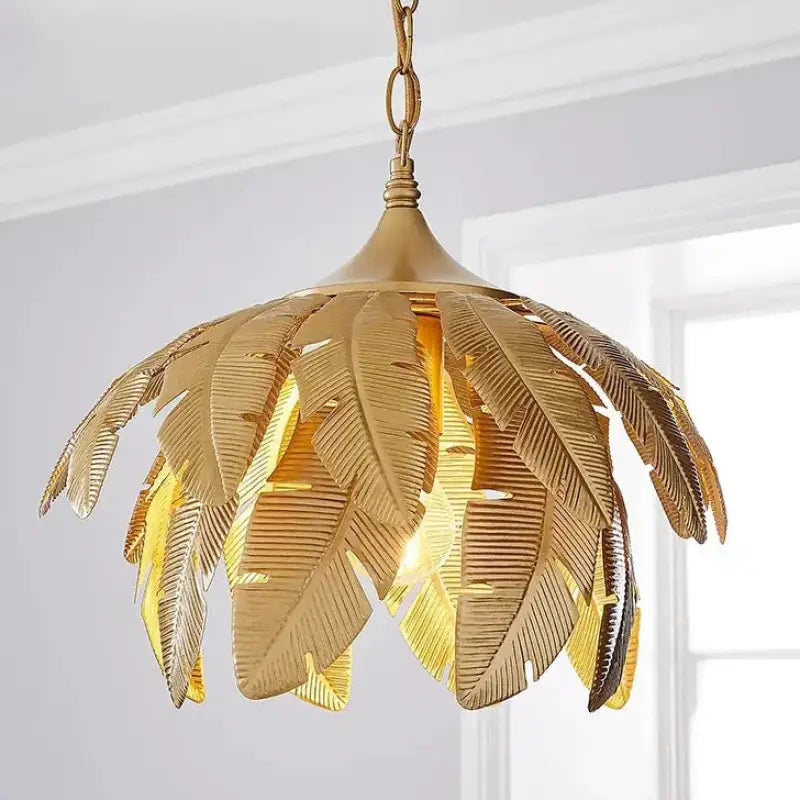 Suspension dorée en métal style feuilles décoratif naturel