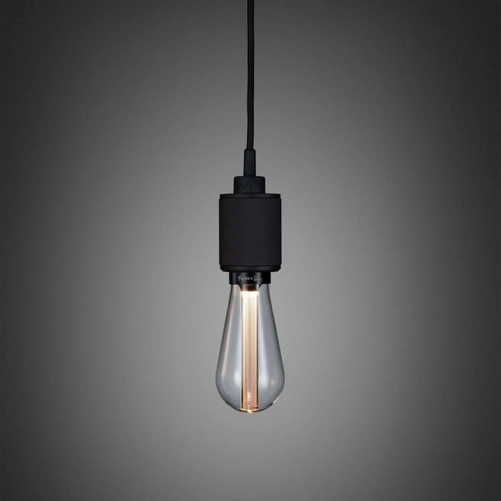 Suspension Heavy Metal à gravure quadrillée en noir #couleur_noir