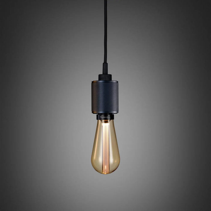 Suspension luminaire Heavy Metal à gravure quadrillée finition bronze fumé #couleur_gris