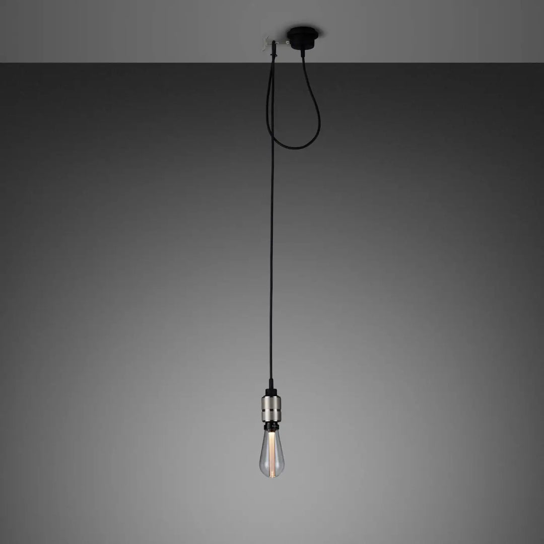 Suspension Hooked 1.0 Nude en acier #couleur_argent