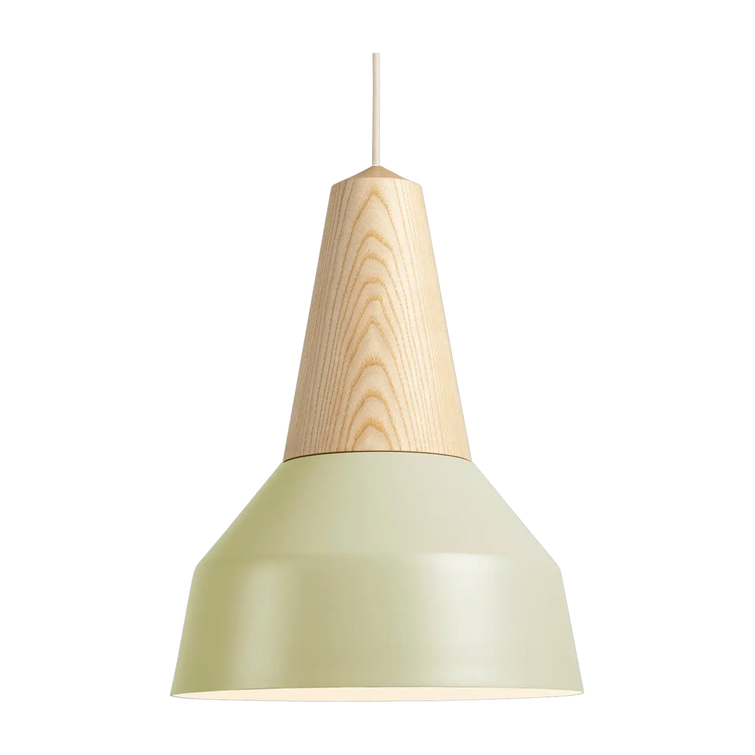 Suspension Eikon Basic en frêne avec abat-jour vert pistache #couleur_vert