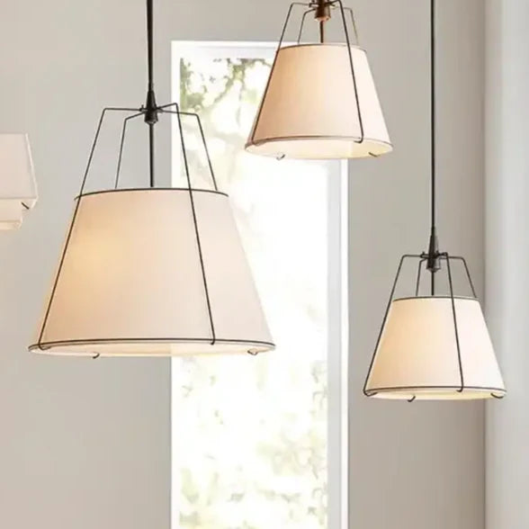 Suspension élégante en tissu pour salon ou chambre

