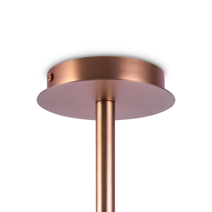 Luminaire suspension erich art déco cuivre avec tige cylindrique et plaque de fixation circulaire en verre soufflé