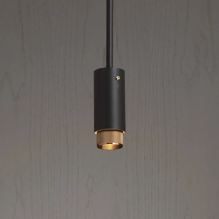 Suspension Exhaust à gravure alignée Graphite finition laiton, vue 2 #couleur_dor