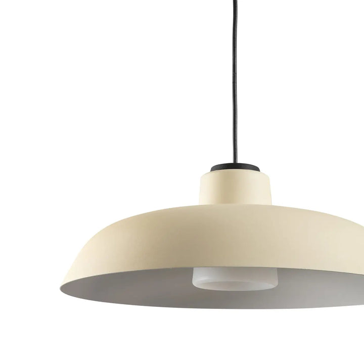 Détail de la suspension Saga beige