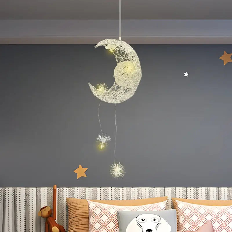 Suspension Féérique Lune Lumineuse Avec Petites Étoiles

