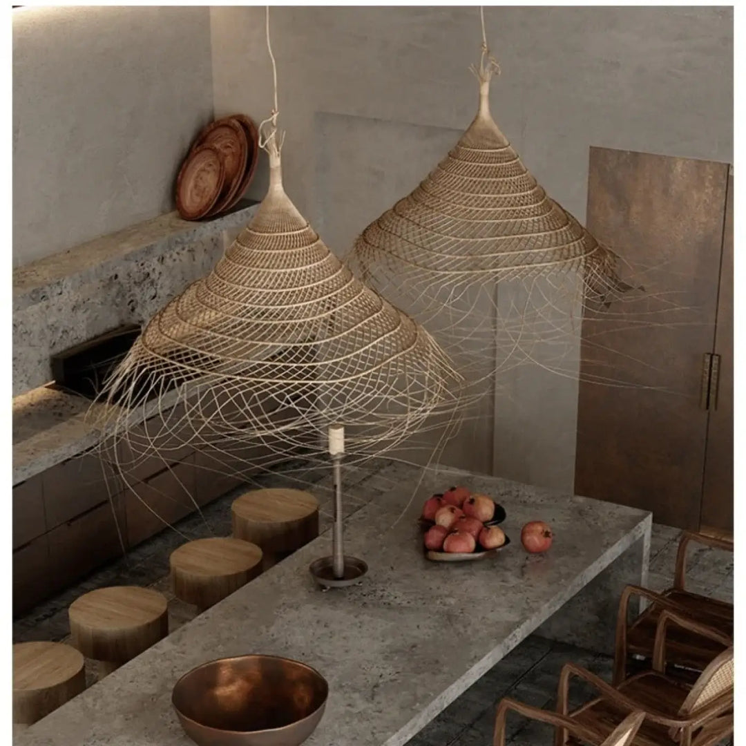 Suspension en fibres naturelles forme conique style bohème chic

