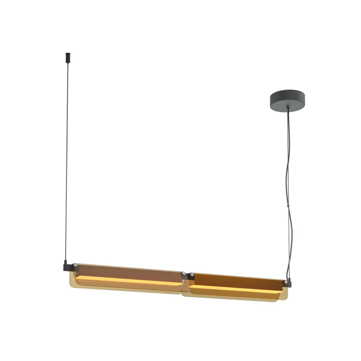 Suspension flat linéaire avec deux panneaux en verre teinté ambre suspendus par cordons noirs, led linéaire intégrée