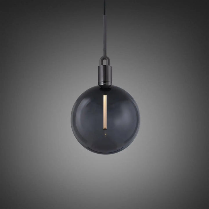 Suspension Forked Large à globe fumé, finition grise #couleur_gris