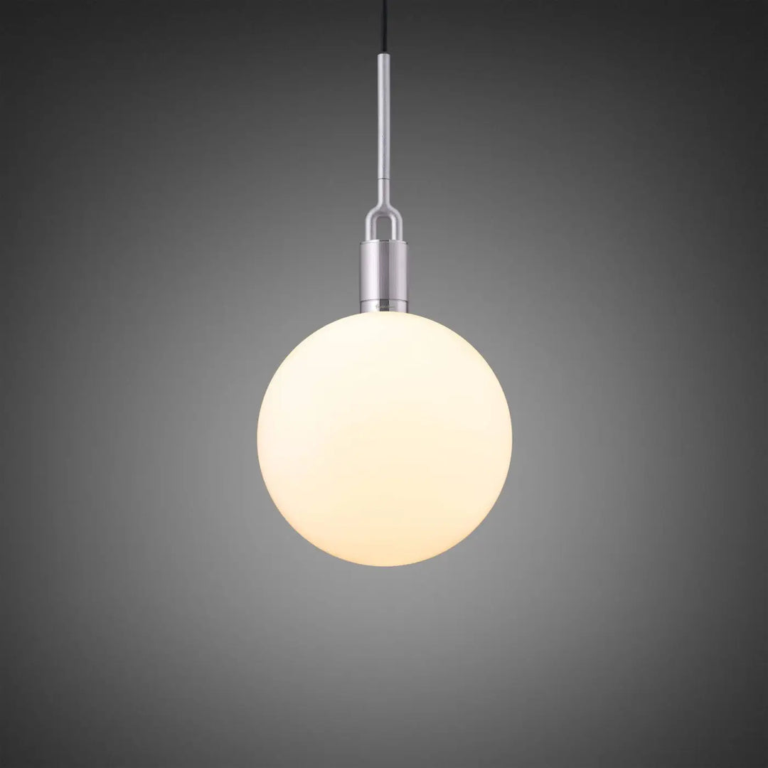 Suspension Forked Large à globe opale, finition acier #couleur_argent