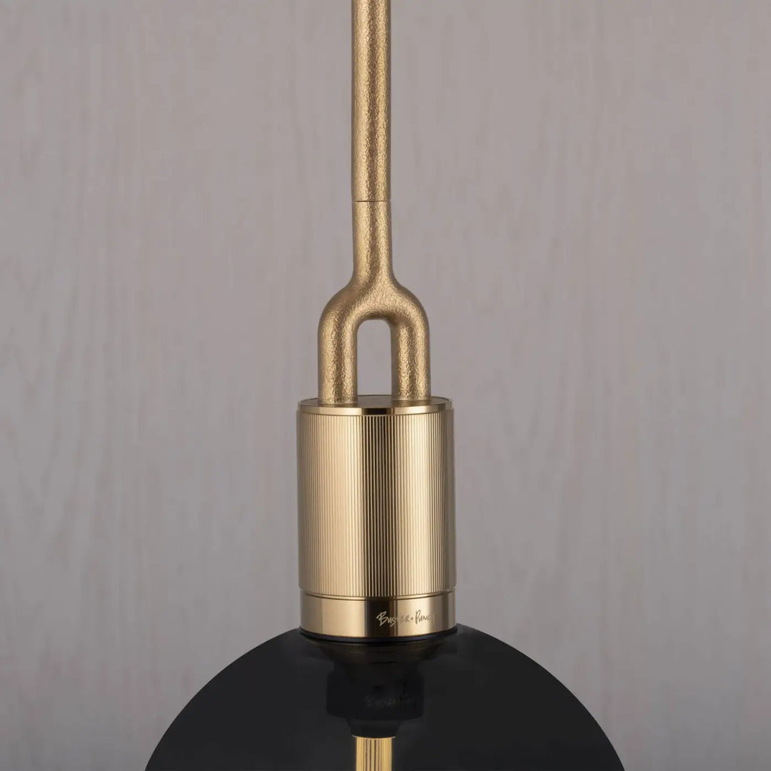 Suspension Forked Large finition laiton avec globe en verre fumé #couleur_dor