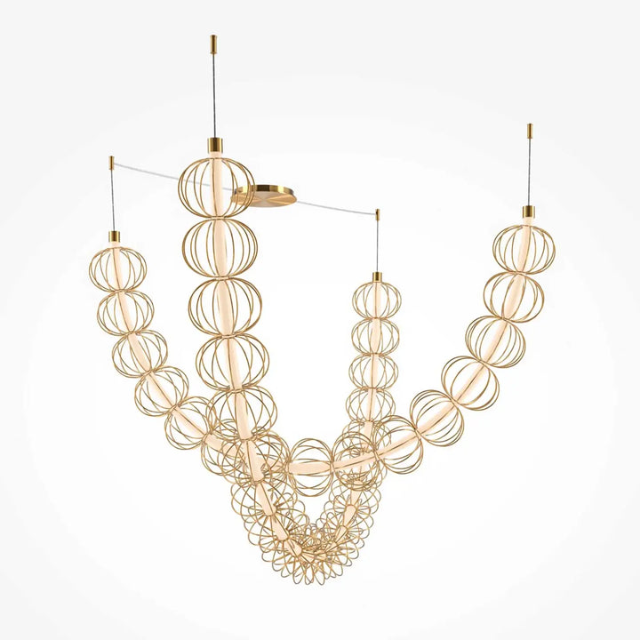 Suspension luminaire golden cage xxl en forme de sphère dorée avec design en fil métallique et ampoules chaleureuses
