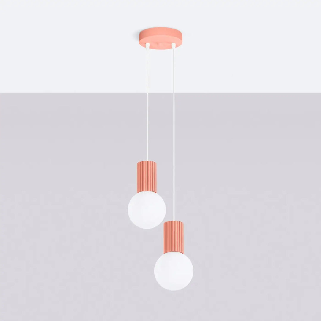 Suspension Halo pêche en grappe à globes opalins, éteinte
