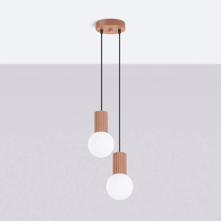 Suspension Halo moka en grappe à globes opalins, éteinte