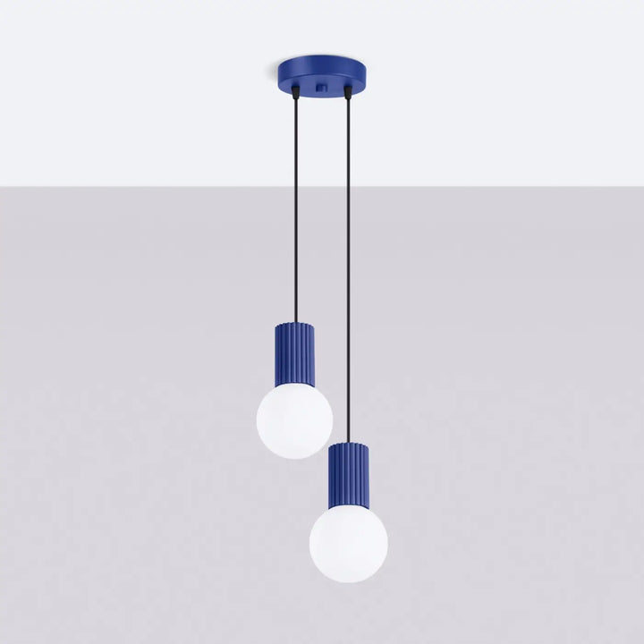 Suspension Halo outremer en grappe à globes opalins, éteinte