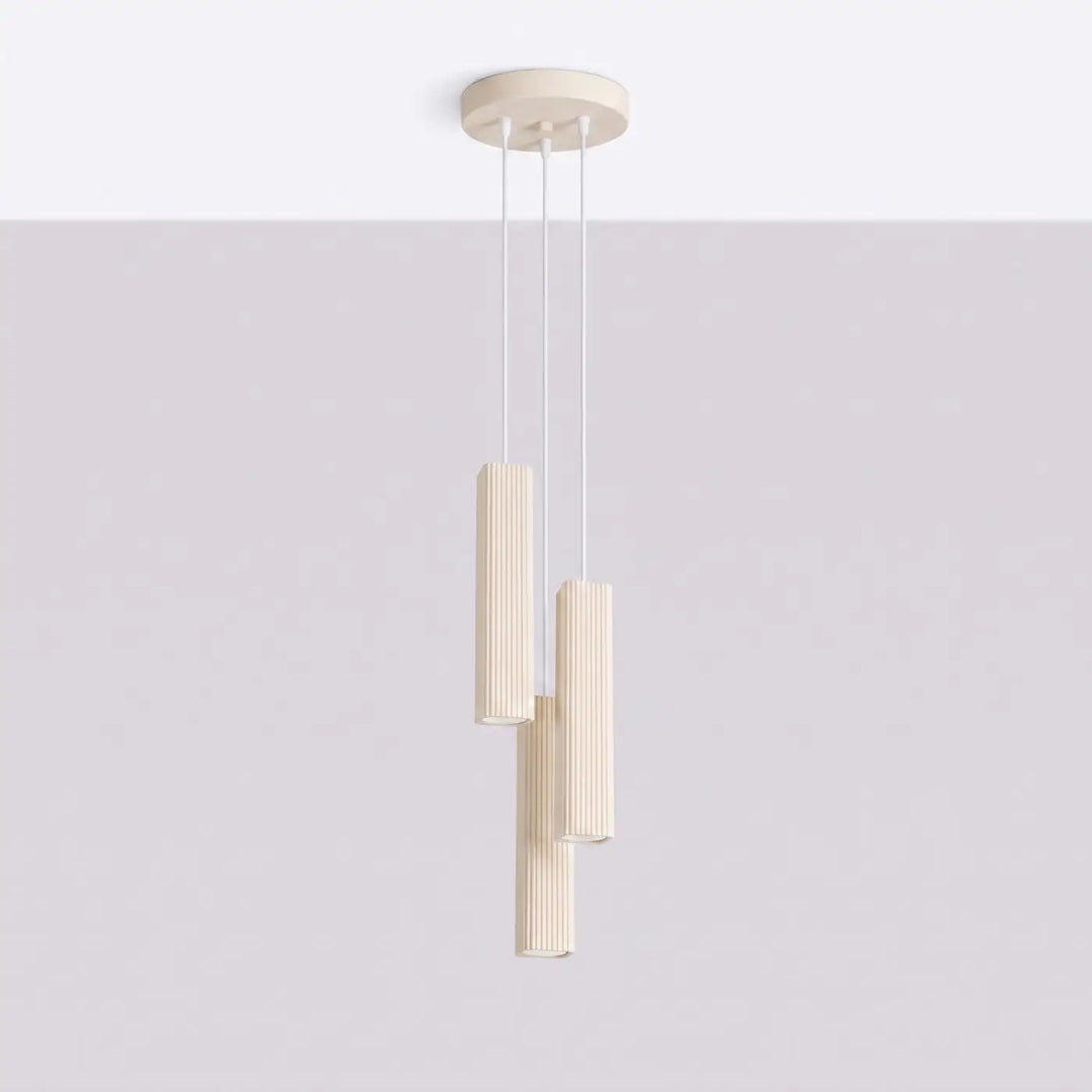Suspension Rayo beige en grappe à 3 tubes cannelés, éteinte