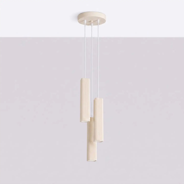 Suspension Rayo beige en grappe à 3 tubes cannelés, éteinte