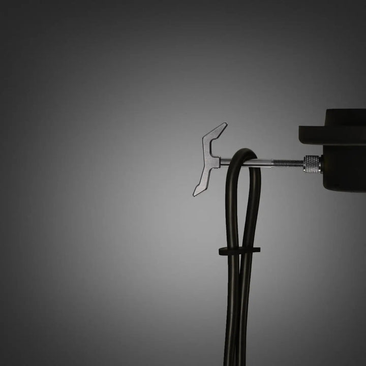 Suspension Hooked 6.0 coloris pierre en acier, câble de 2,6 m #couleur_argent