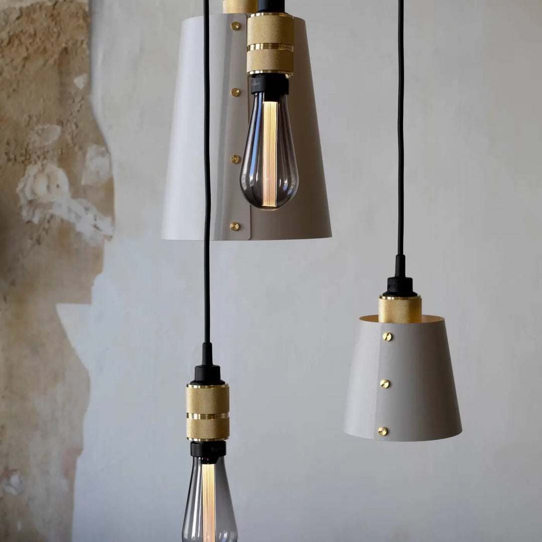 Détail de la suspension Hooked 6.0 #couleur_dor
