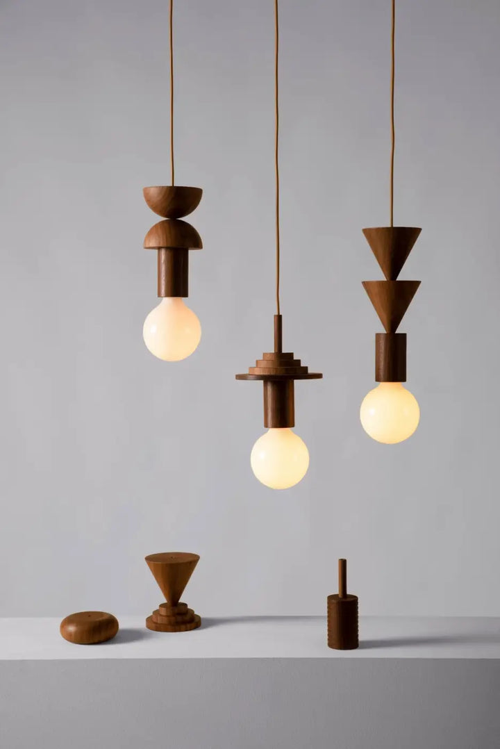 Suspension Junit Copla de Schneid Studio en bois tourné