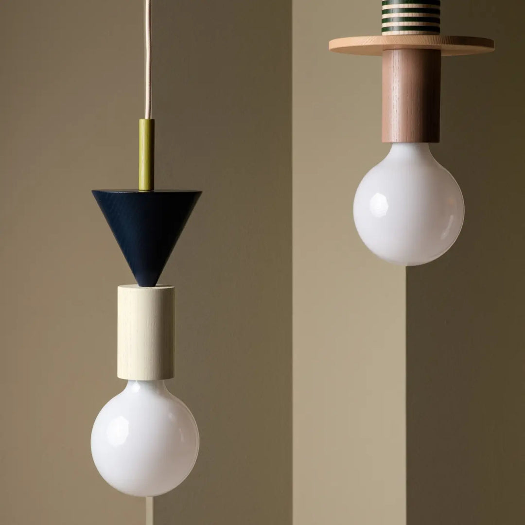Suspension Junit Omen de Schneid Studio en bois tourné