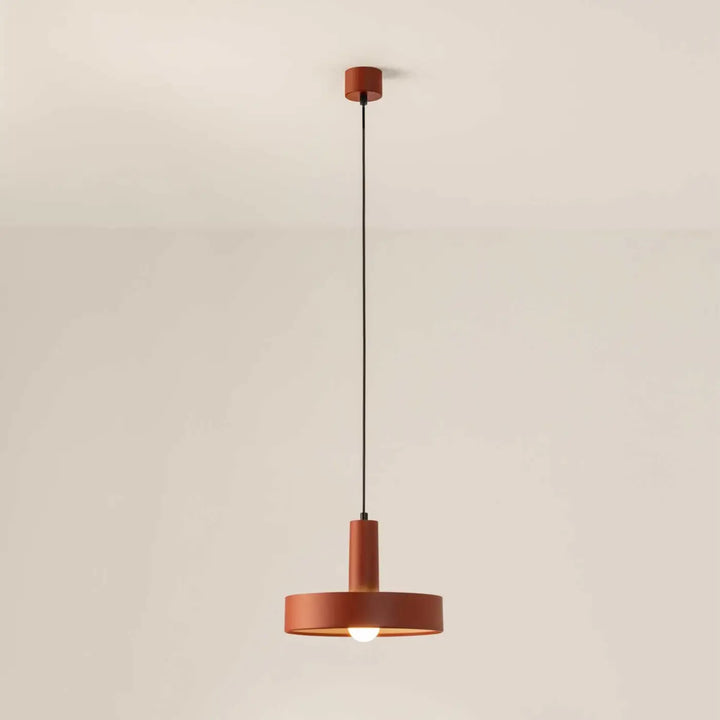 Vue de la suspension Keops en aluminium rouge brique #couleur_orange