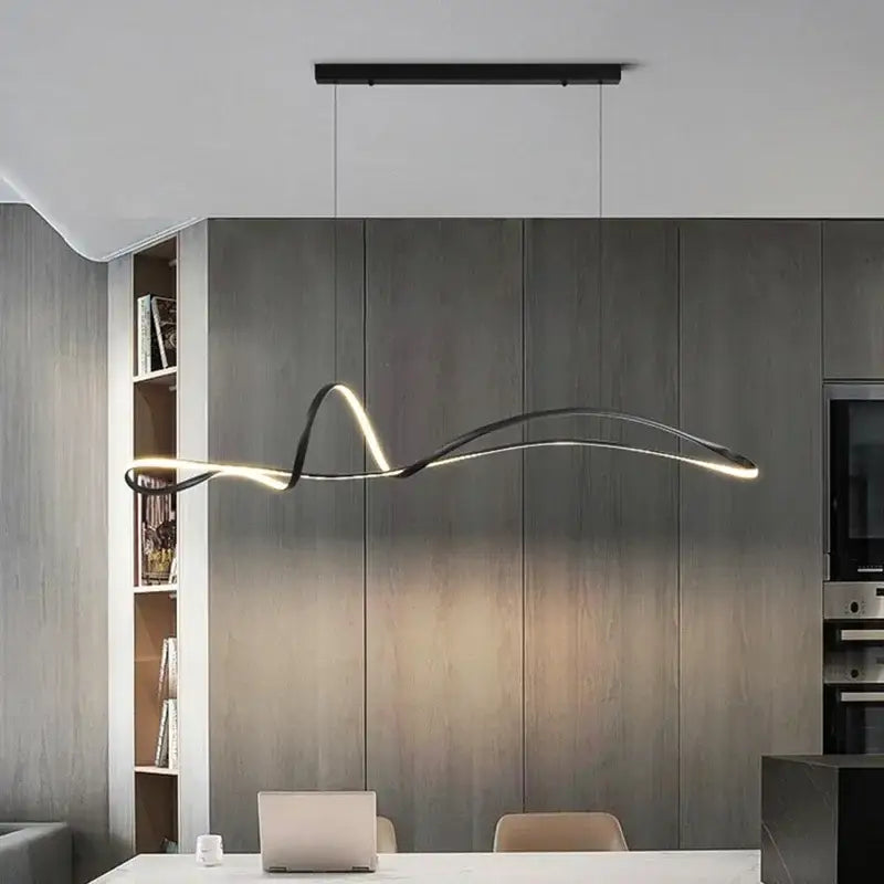 Suspension LED design fluide éclairage moderne et sculptural


