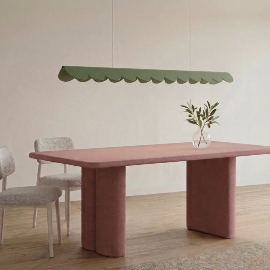 Suspension BISCUIT sauge dans un intérieur contemporain