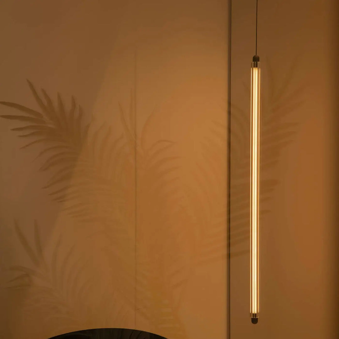Suspension Lumina 900 de Faro Barcelona en situation