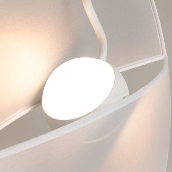 Suspension led reflex blanc minimaliste avec ampoule arrondie et lumière chaude pour un éclairage moderne