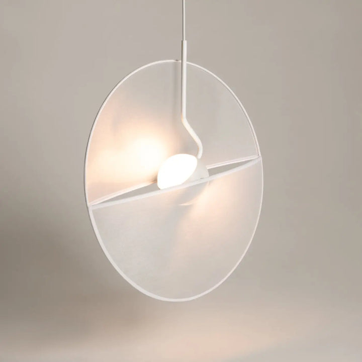 Suspension led reflex blanche minimaliste avec abat-jour circulaire translucide en acrylique et lumière chaude intégrée