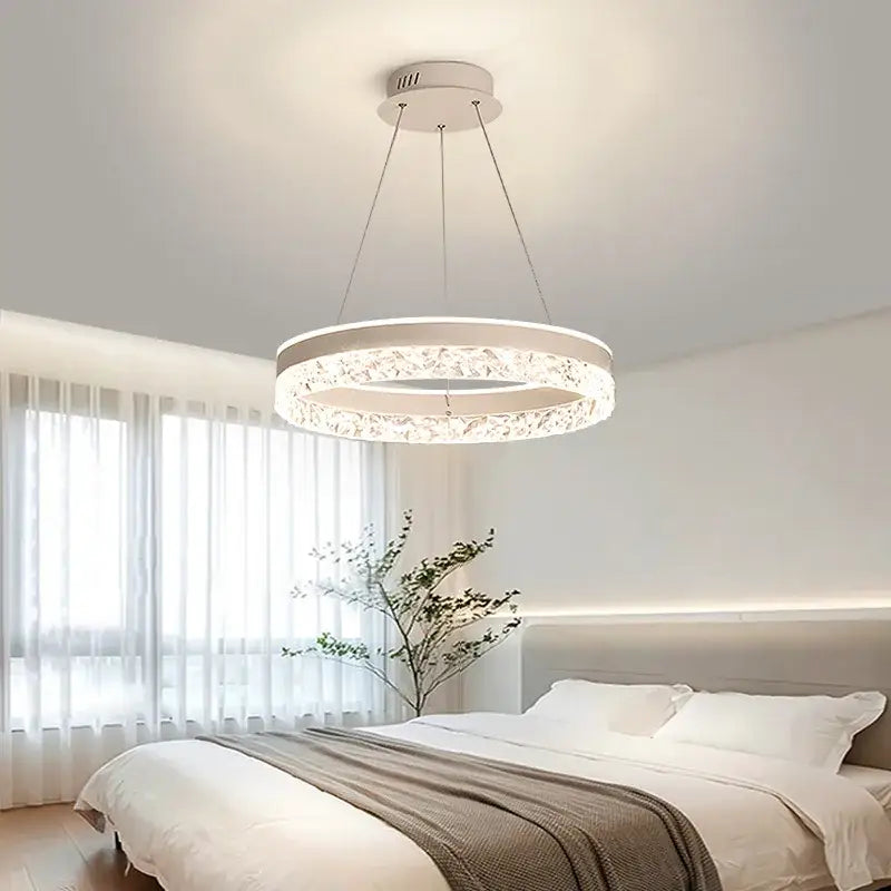 Suspension LED Ronde Cristal Moderne Pour Chambre Ou Salon

