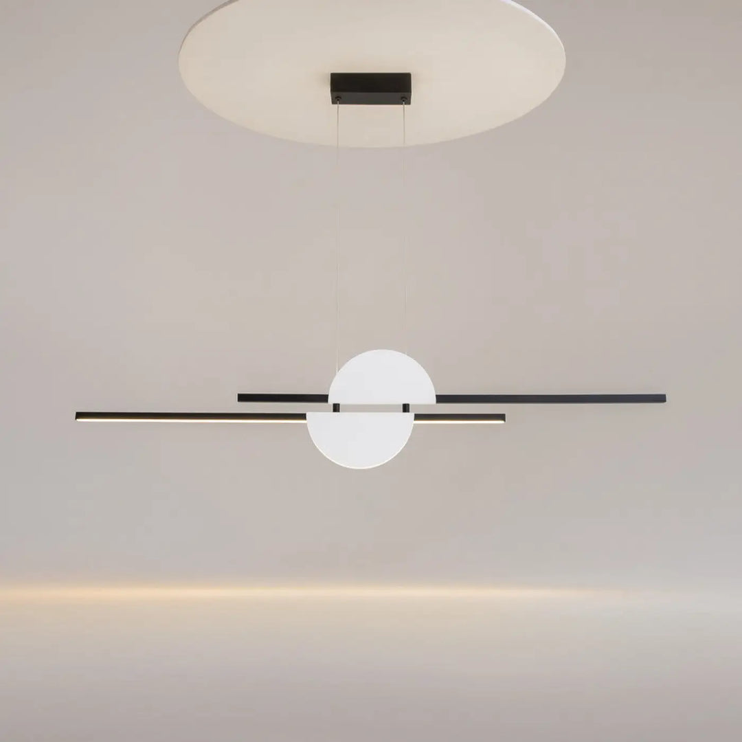 Suspension led skyline linéaire avec cadre métal noir et deux diffuseurs circulaires blancs pour éclairage d’une table