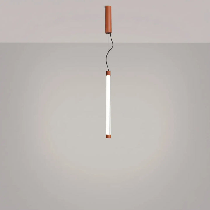 Suspension tube TRANG ocre rouge allumée, suspendue