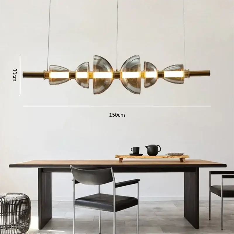 Suspension linéaire design moderne en métal doré et verre élégant

