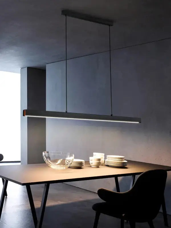 Suspension Linéaire LED Noire Design Moderne

