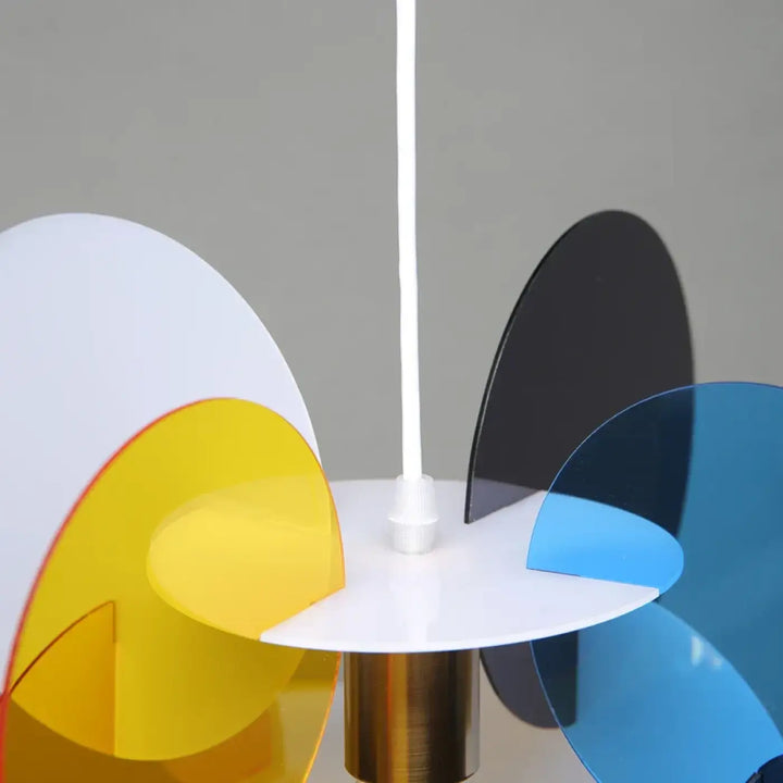 Suspension luminaire artistique en cercle coloré