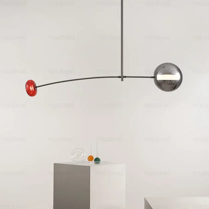 Suspension luminaire artistique métallique et verre coloré chic