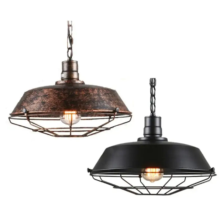 Suspension luminaire au style industriel en forme de cloche aplatie

