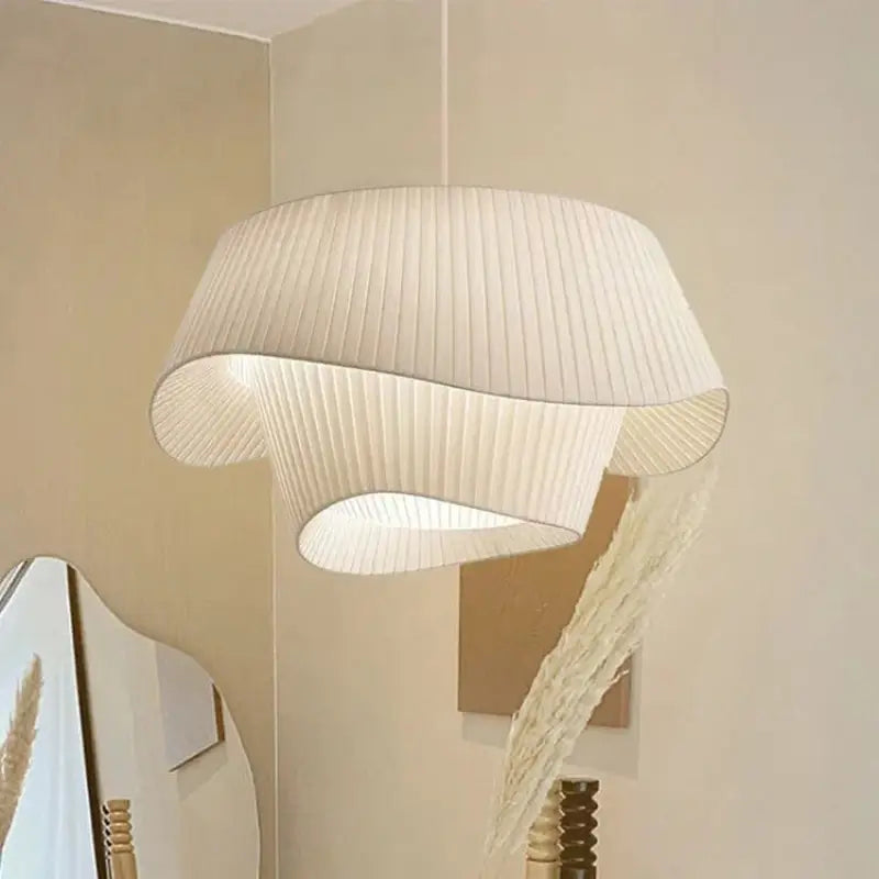 Suspension Luminaire Blanche Au Design Moderne En Tissu Blanc