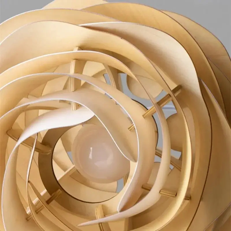 Suspension luminaire en bois en forme de rose au design floral